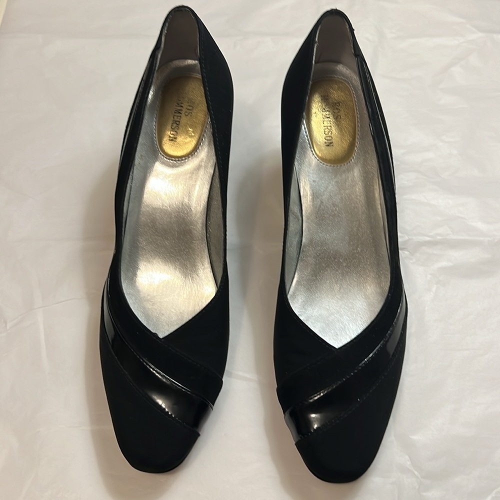 Ros Hommerson‎ Black 2 inch heel pump. EUC- close to like new! Very littl…